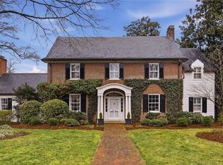 2801 Country Club Rd, Winston Salem, NC 27104