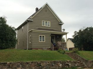 503 Mitchell St, Coleraine, MN 55722