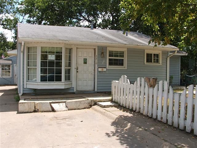 FrontView1