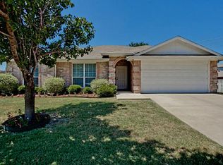 7613 N Point Dr, Rowlett, TX 75089