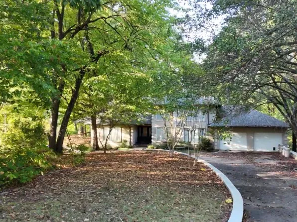 155 Cypress Cv, Dyersburg, TN 38024