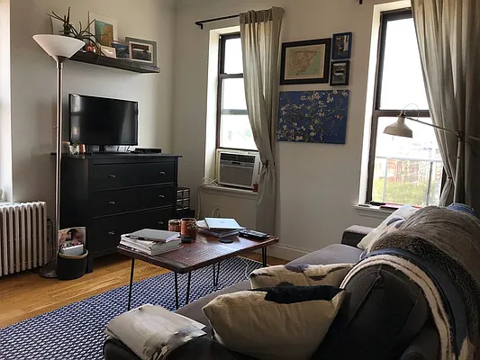 Rented by Westminster Management | media 10