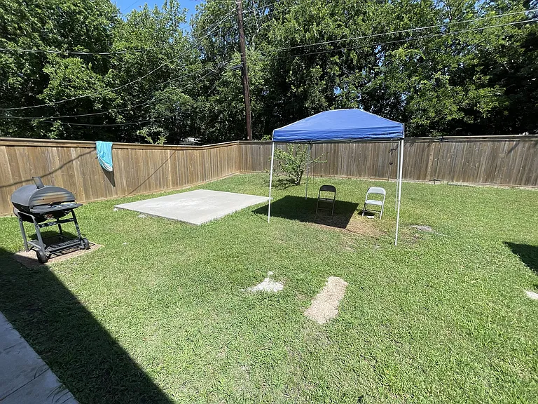 1313 E Turley St — Photo 17