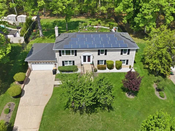 11905 Autumnwood Ln, Fort Washington, MD 20744