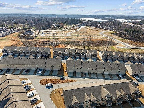 4th image of 2787 Pearl Ridge Trce