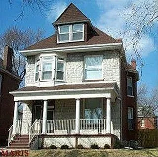 5205 Raymond Ave photo 1