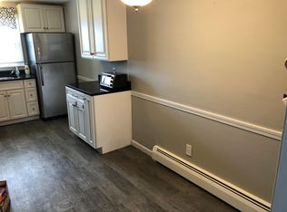 83 Sunnyslope Ave, Agawam, MA 01001