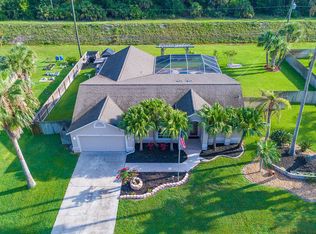 275 Peckham St NE, Palm Bay, FL 32907