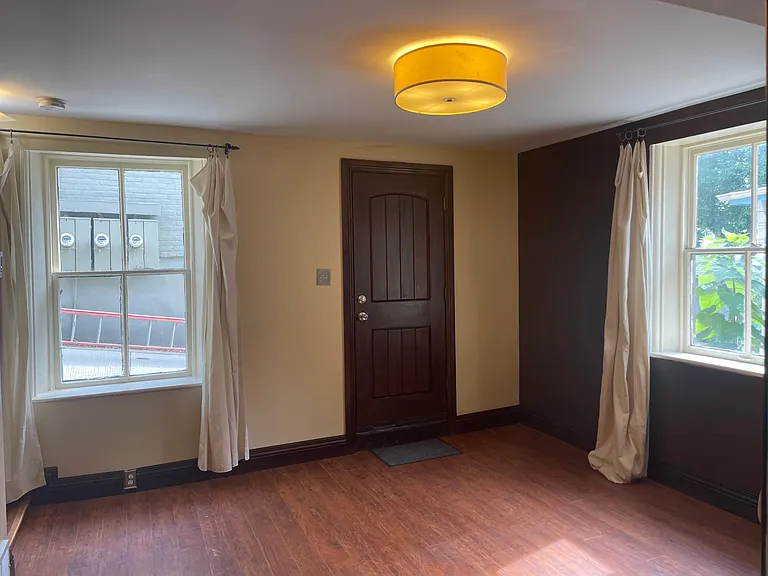 321 N Almond St #B — Photo 23