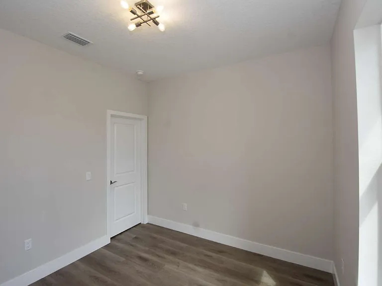 5 Seton Ct #B — Photo 21