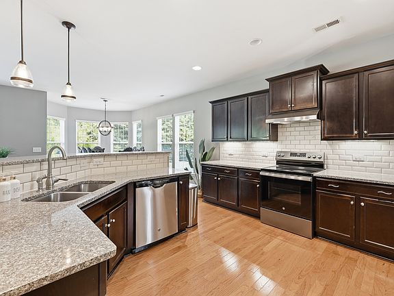 5th image of 10580 Skipping Rock Ln NW #187