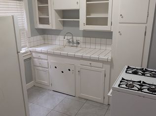 1819 P St APT 2, Sacramento, CA 95811