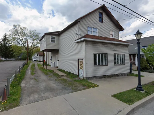 (undisclosed Address), Jermyn, PA 18433