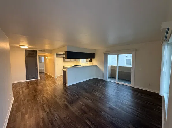 5320 Riverton Ave APT 6, North Hollywood, CA 91601
