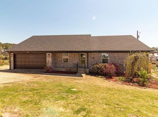 9 Old Forge Ct, Little Rock, AR 72227