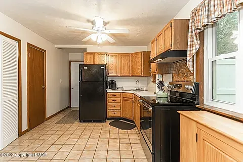 23 Redwood Dr — Photo 10