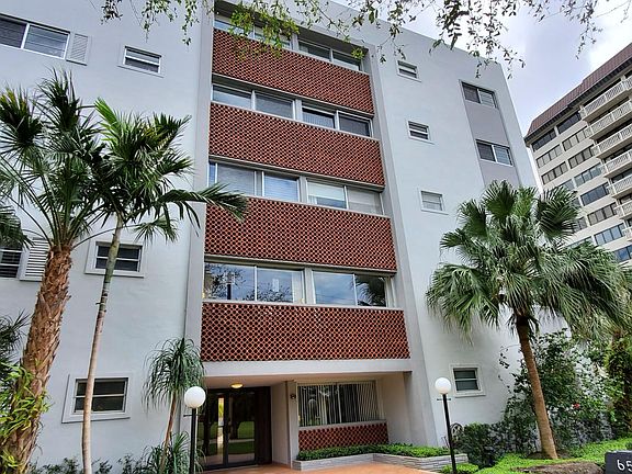 2nd image of 650 Coral Way APT 503