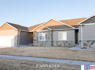 8108 Jones Ave, Lincoln, NE 68516