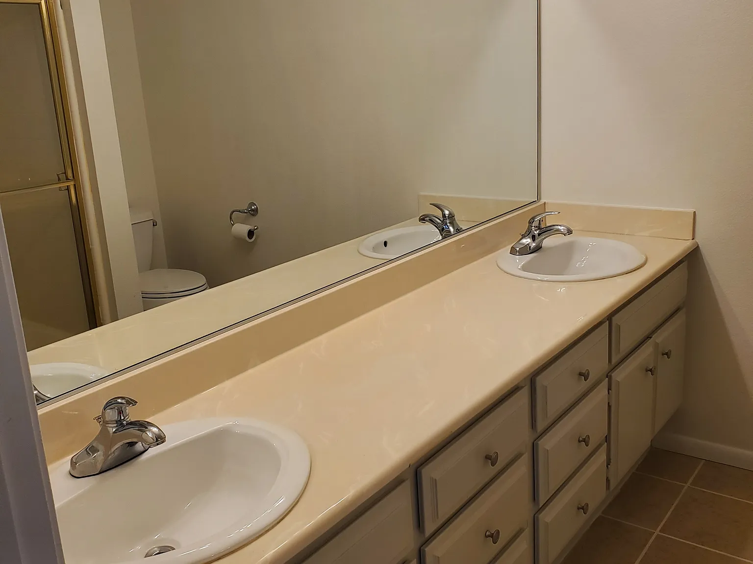 3 bed, 1286 sqft, $2,950 — Photo 2