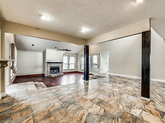 4th image of 3801 Marine Ct