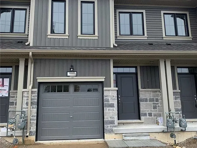 116 Middleton St — Photo 1