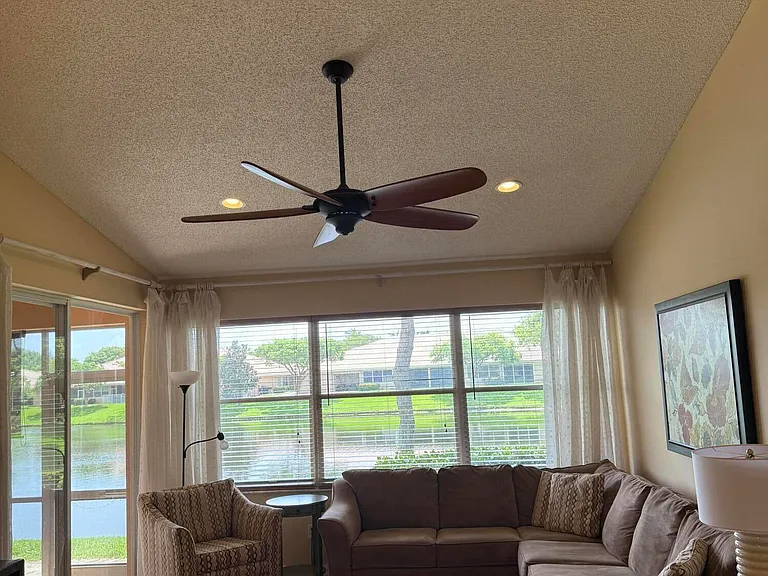 227 Coral Trace Ln #227 — Photo 6