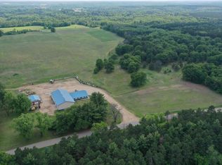 N8621 5th Rd, Westfield, WI 53964