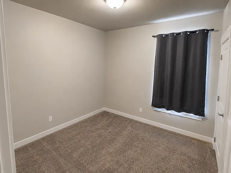 1128 S 820 E #6304 — Photo 14