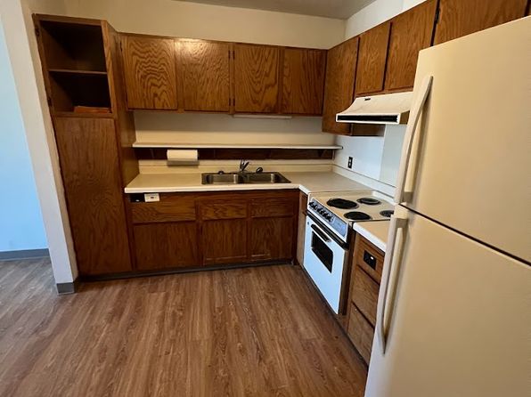 23 Neptune St N APT 1