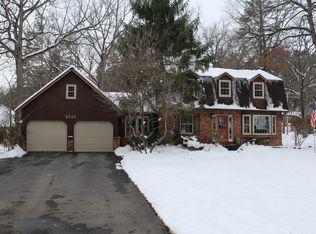 1335 Grebe Rd, Highland, MI 48357