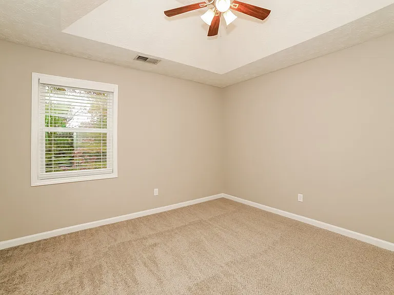 1118 Marina Ln — Photo 8