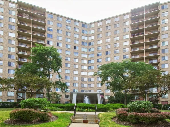 6833 N Kedzie Ave APT 914, Chicago, IL 60645