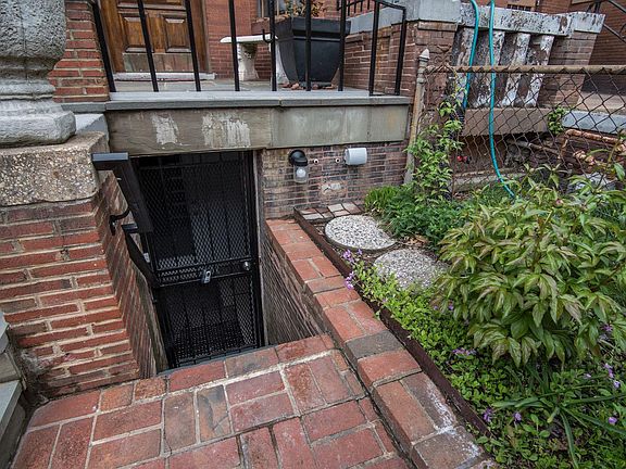 English Basement (Front Entrance)