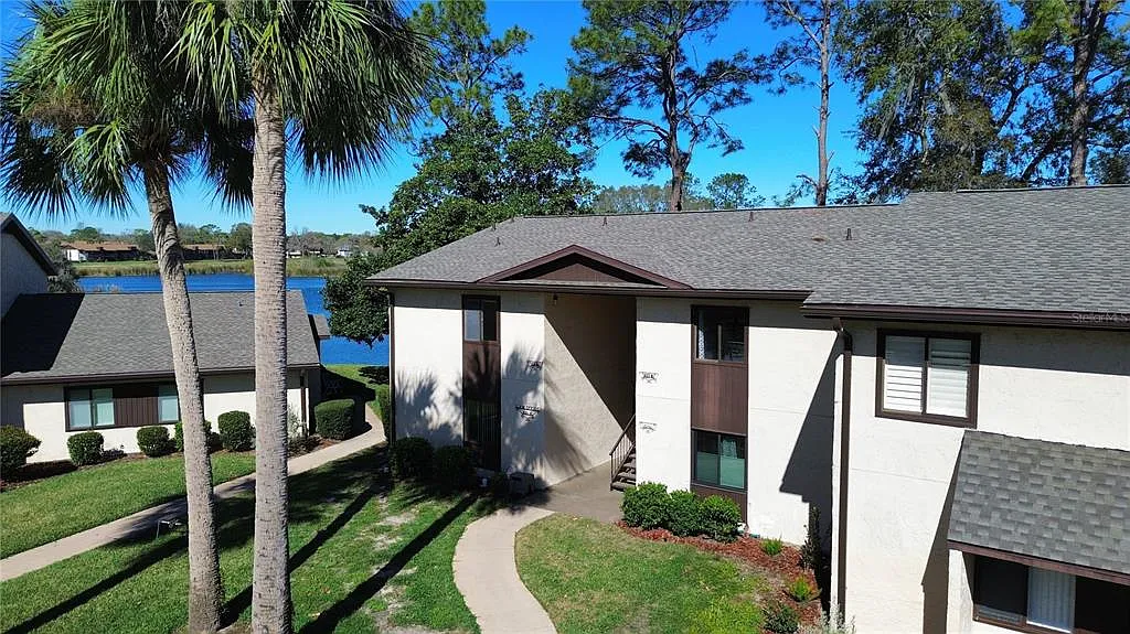 1 bed, 1.0 bath, 822 sqft, $1,100 — Photo 3