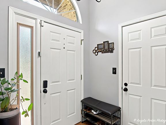 2nd image of 2812 Jethro Ct