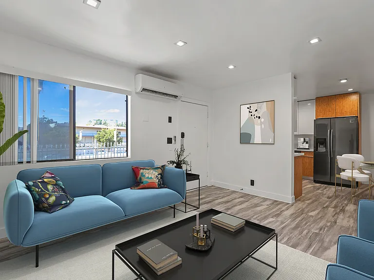 830 Bartlett St #8 — Photo 7