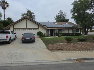 960 Felicidad Dr, Fallbrook, CA 92028
