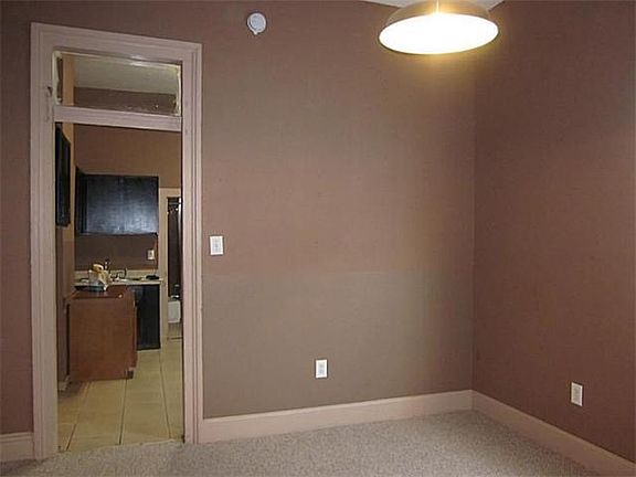 4th image of 2814 Orleans Ave