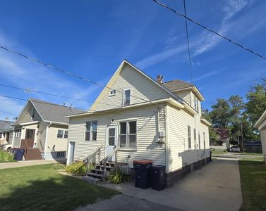 300 W 17th St, Holland, MI, 49423