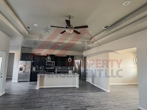 2nd image of 3804 Saguaro Dr