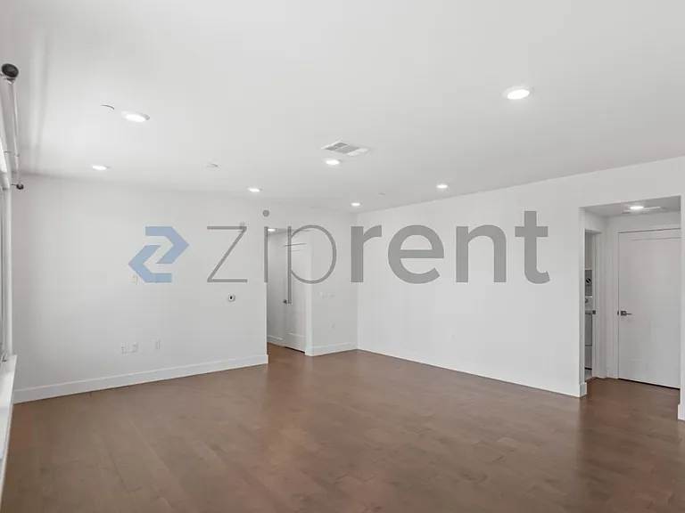 310 Riesling Ave #20 — Photo 6