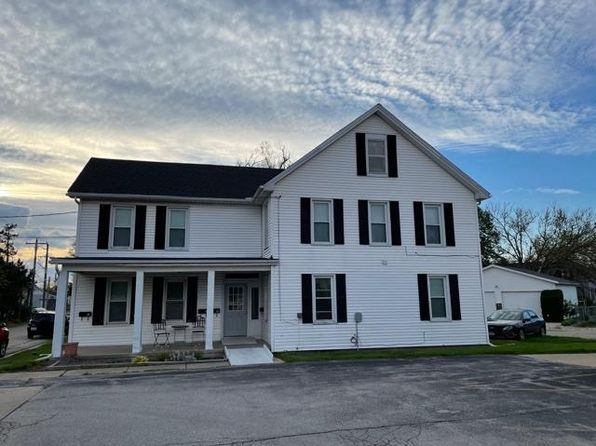 121 W Madison St APT D