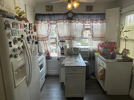 2nd image of 32-13 78th St
