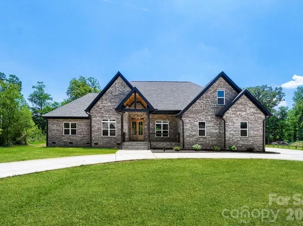 321 Stone Ridge Dr, Salisbury, NC 28146