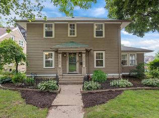 447 S 8th Ave, West Bend, WI 53095