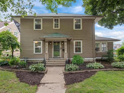 447 South 8th AVENUE, West Bend, WI, 53095