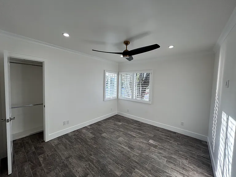 4940 W 123rd St — Photo 24