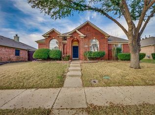 1240 Quaker Ln, Lewisville, TX 75077