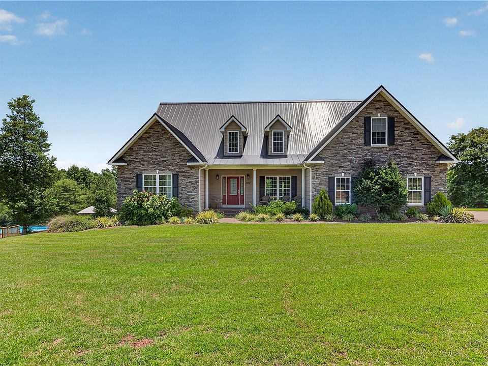 1st image of 1051 Wild Deer Ln