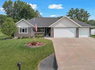 7928 Evergreen St, Hewitt, WI 54441